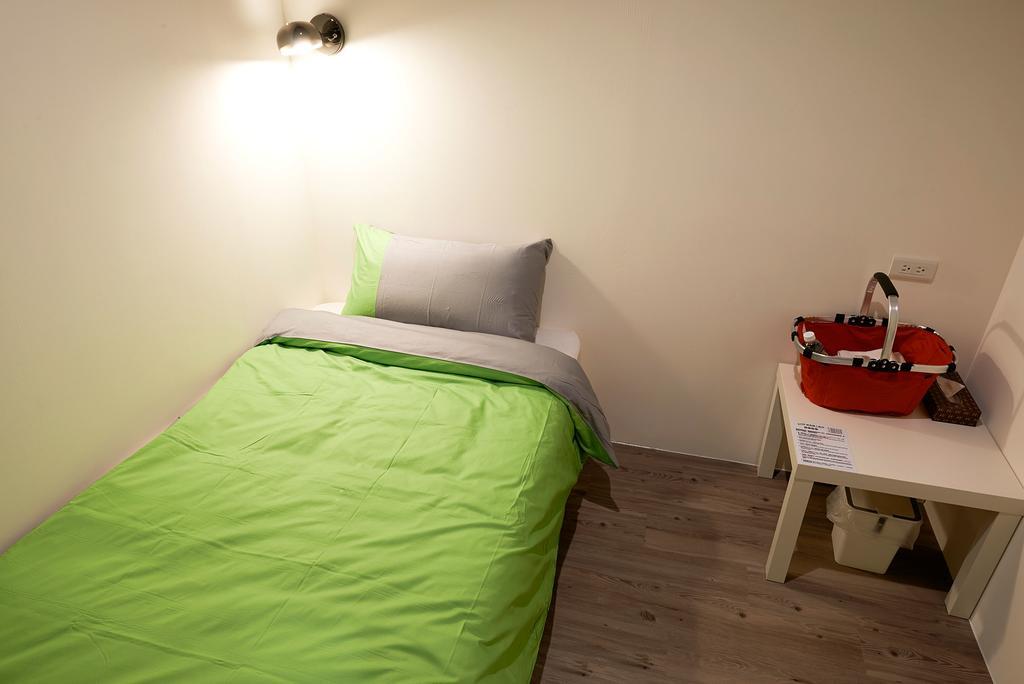 Ease Single Inn Тайчжун Екстер'єр фото